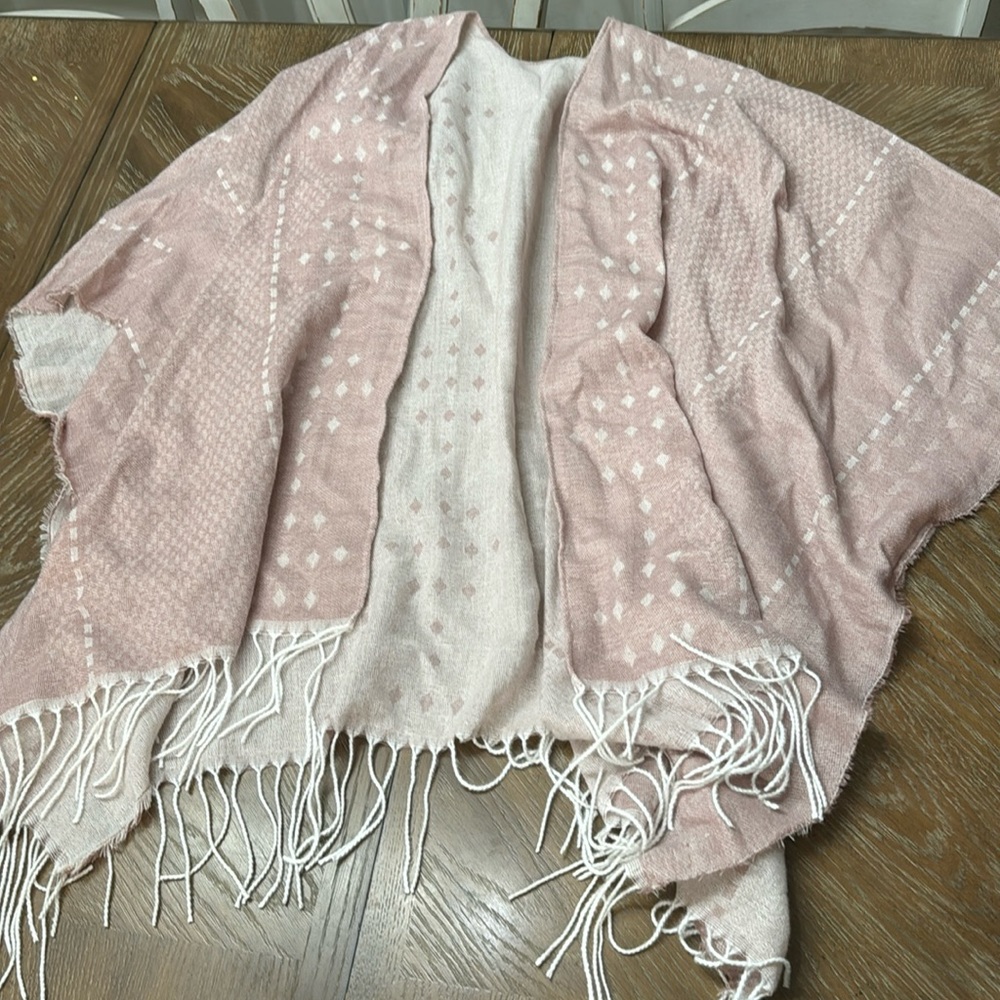 Gentle Fawn Poncho-like cardigan, M/L